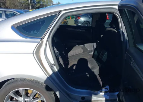 2017 Ford Fusion Se из США, поврежденный, VIN 3FA6P0H72HR359097